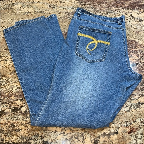 Hot Bottoms Size 22 Medium Blue Straight Leg Stretchy Plus Size Jeans - Picture 4 of 7